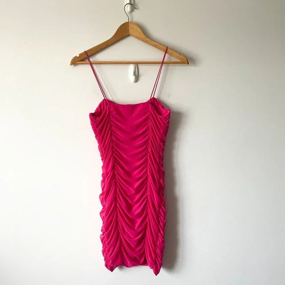 Aritzia Wilfred Genoa Smocked Floral Mini Dress in Spring Medley Red Medium - Picture 3 of 8